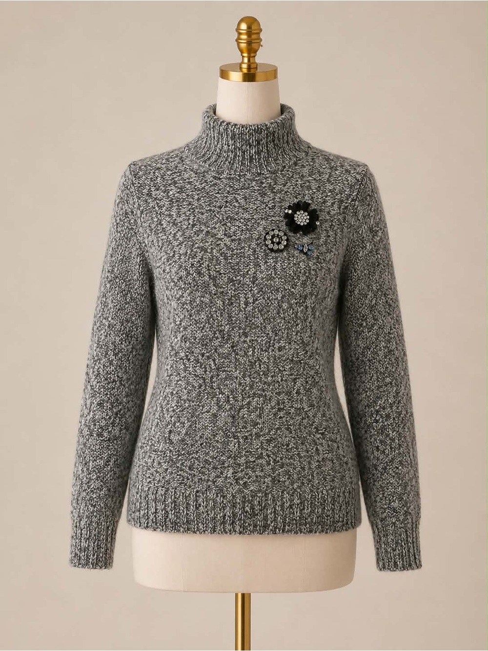 SALE 3/$20 Reitmans Gray Marled Turtleneck Sweater with Decorative Brooches